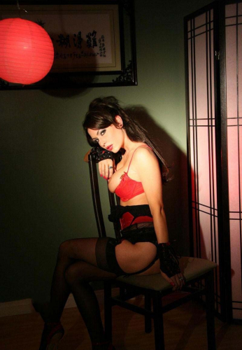 Проститутка Питера Инга Брюнетка c 3 размером груди у метро Проспект Ветеранов Санкт-Петербург Фото-3